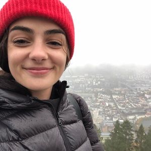 Meet your Posher, Anna